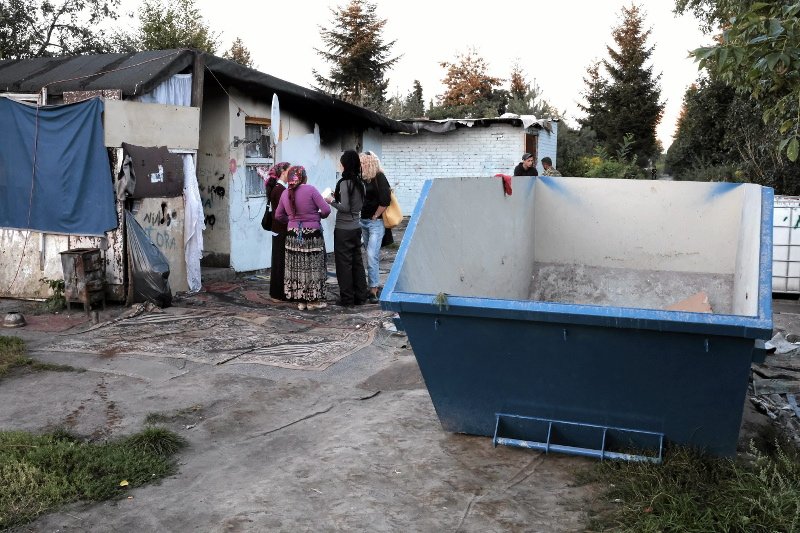 Ognisko zachorować na odrę w Poznaniu pojawiło się w społeczności romskiej, koczującej przy ul. Lechickiej.