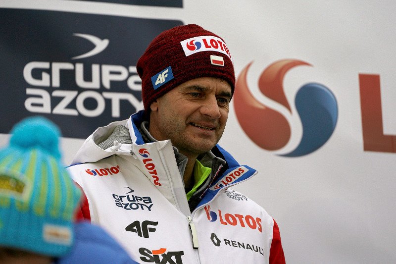 Jest decyzja co do przyszłości trenera naszej reprezentacji w skokach narciarskich.