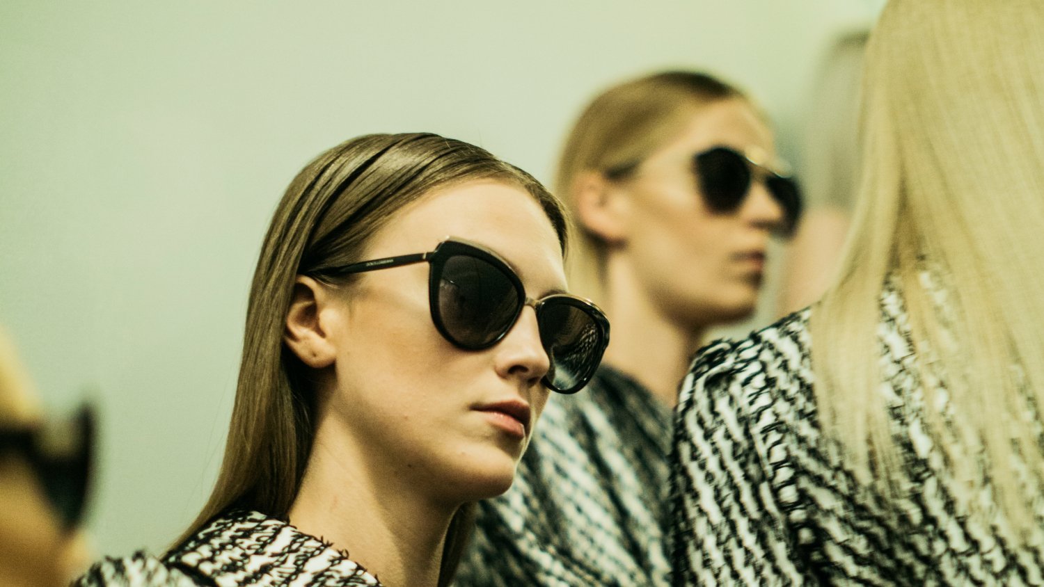 W oczekiwaniu na wyjście na wybieg