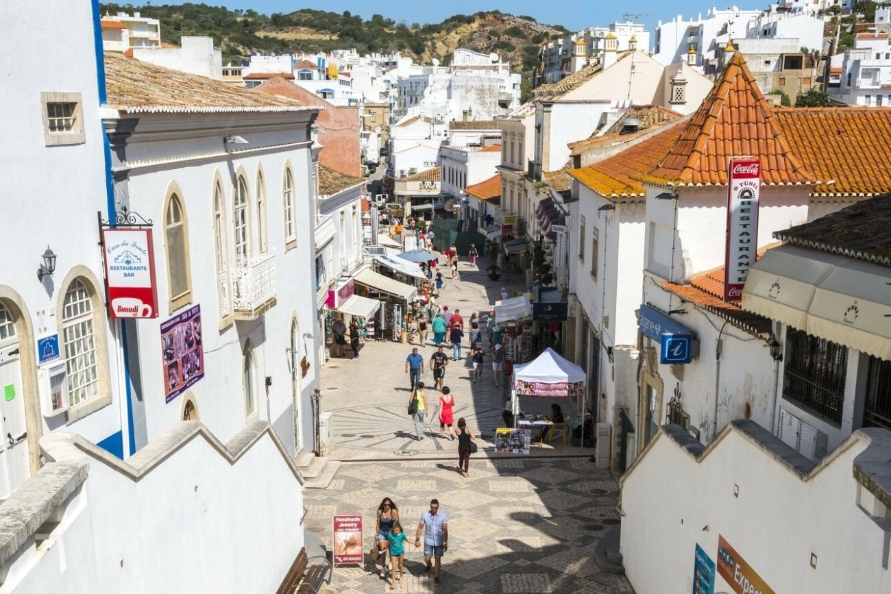 Będą mandaty dla turystów w bikini w Portugalii