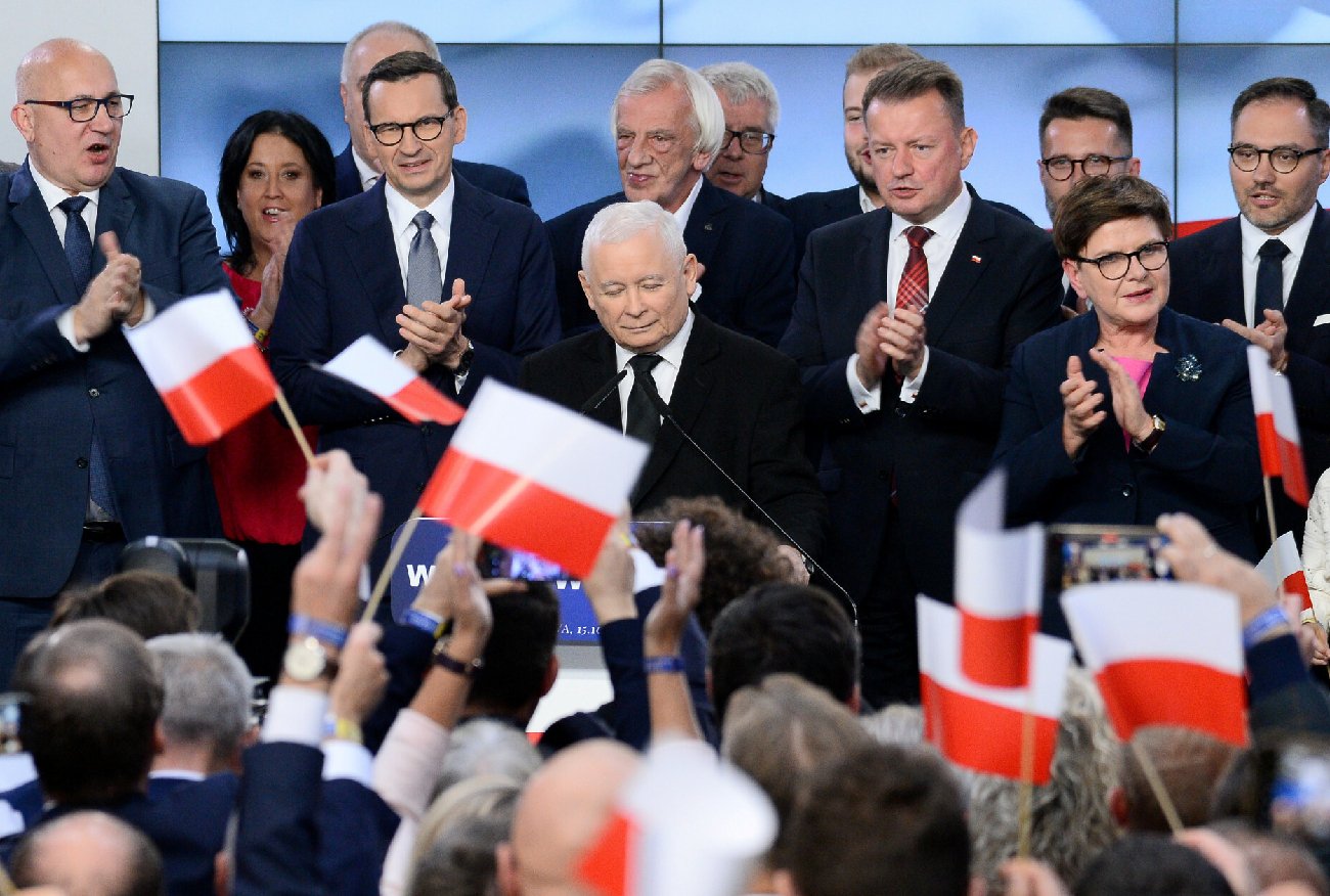 Niemcy piszą o Polsce. Nie wszyscy cieszą się ze zmiany władzy.