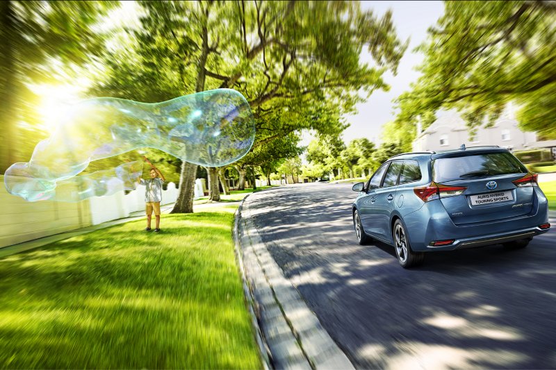 Jazda ekonomiczna, zwana też ekologiczną, jest gwarancją, że w portfelu zostanie więcej funduszy na paliwo