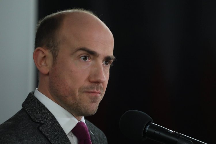 Borys Budka pochwalił się tortem urodzinowym.