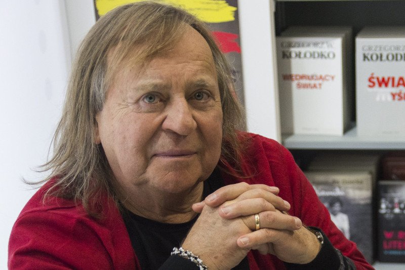 "Super Express" podał nieprawdziwą informację o rzekomym pobycie Romualda Lipko w szpitalu.