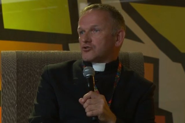 Ks. Wojciech Lemański wystąpił na Przystanku Woodstock