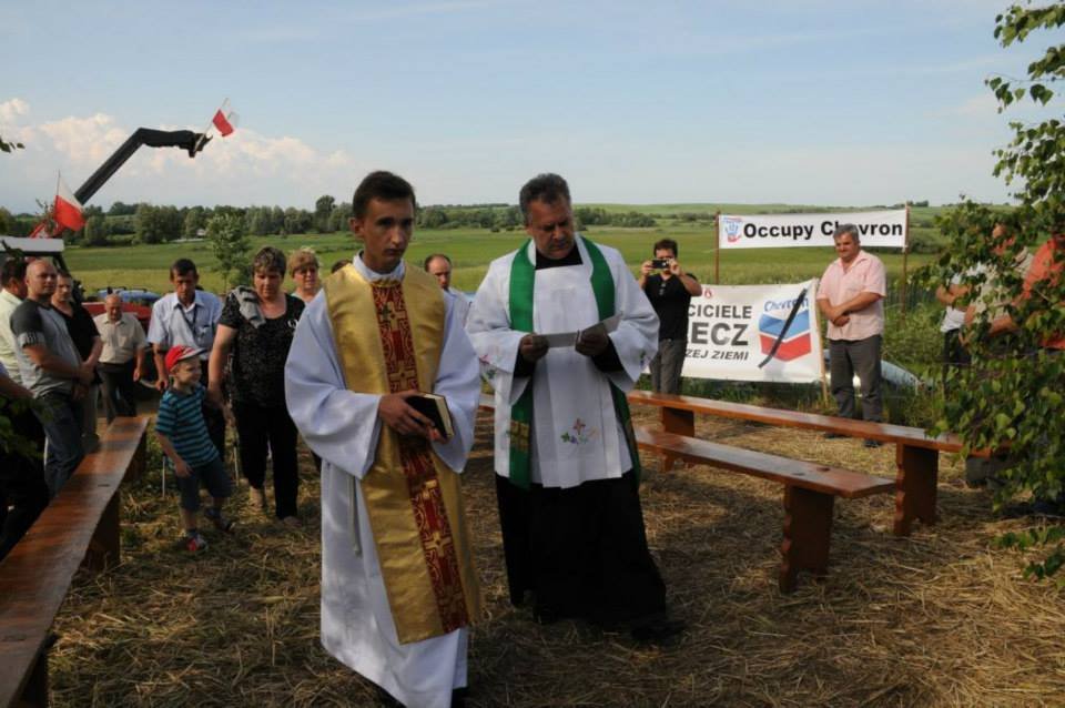 Na miejscu protestu odbyła śię msza polowa połączona z poświęceniem najżyźniejszych w Polsce pól