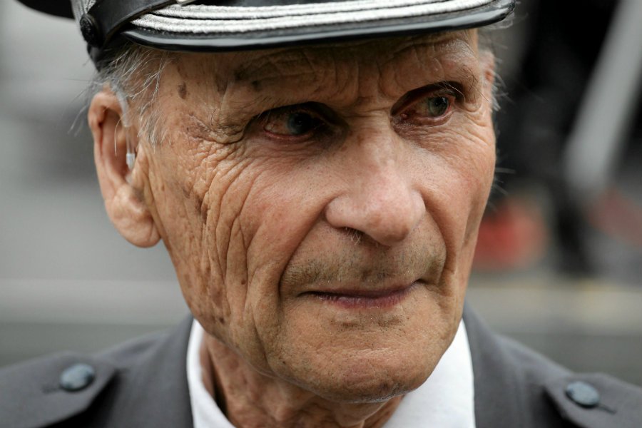 Śledczy z IPN ścigają 101-letniego gen. Ścibora-Rylskiego.