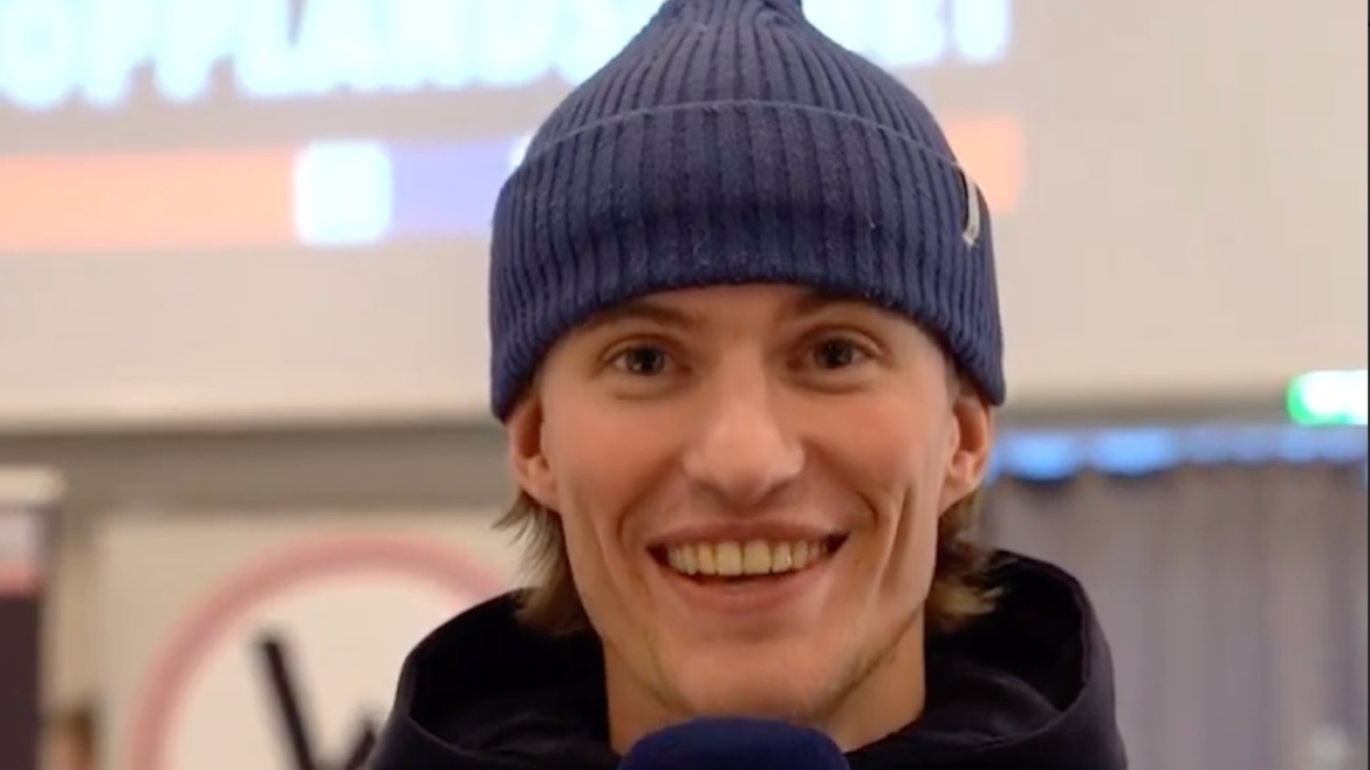 Daniel Andre Tande w niecodzienny sposób zaprasza polskich kibiców na norwerski turniej Raw Air.
