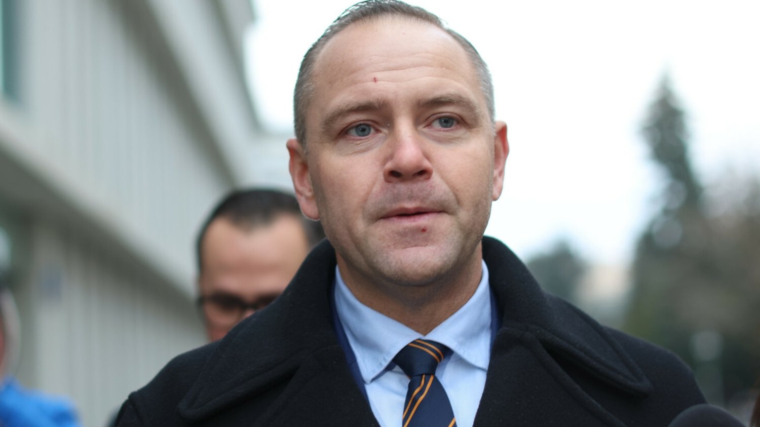 Nawrocki nie może przekazać mieszkania? Giertych wskazał powody