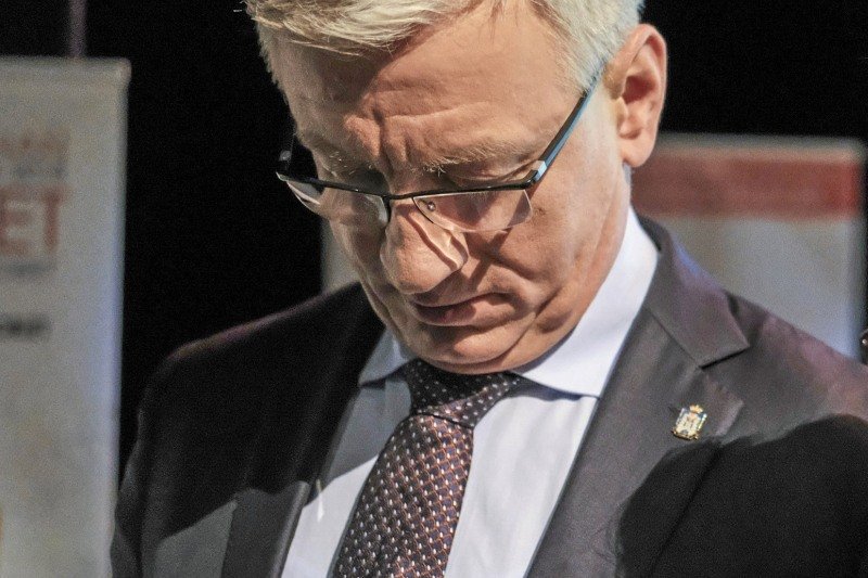 Ostatnie wydarzenia z Poznania powinny być alarmem dla Jacka Jaśkowiaka, który miał opinię polityka wspierającego środowiska LGBT.