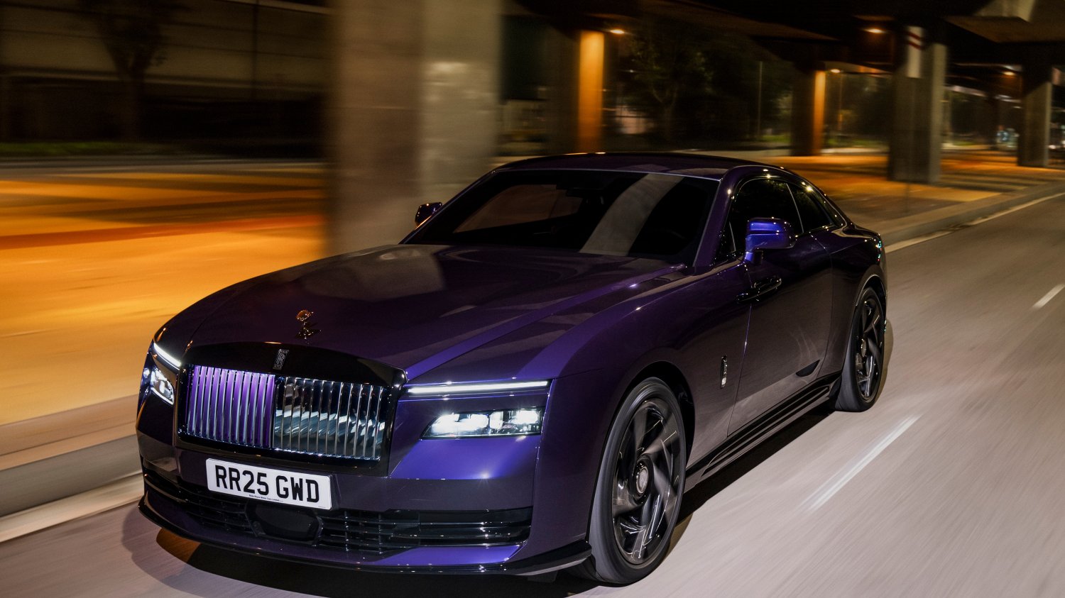 Rolls-Royce Black Badge Spectre