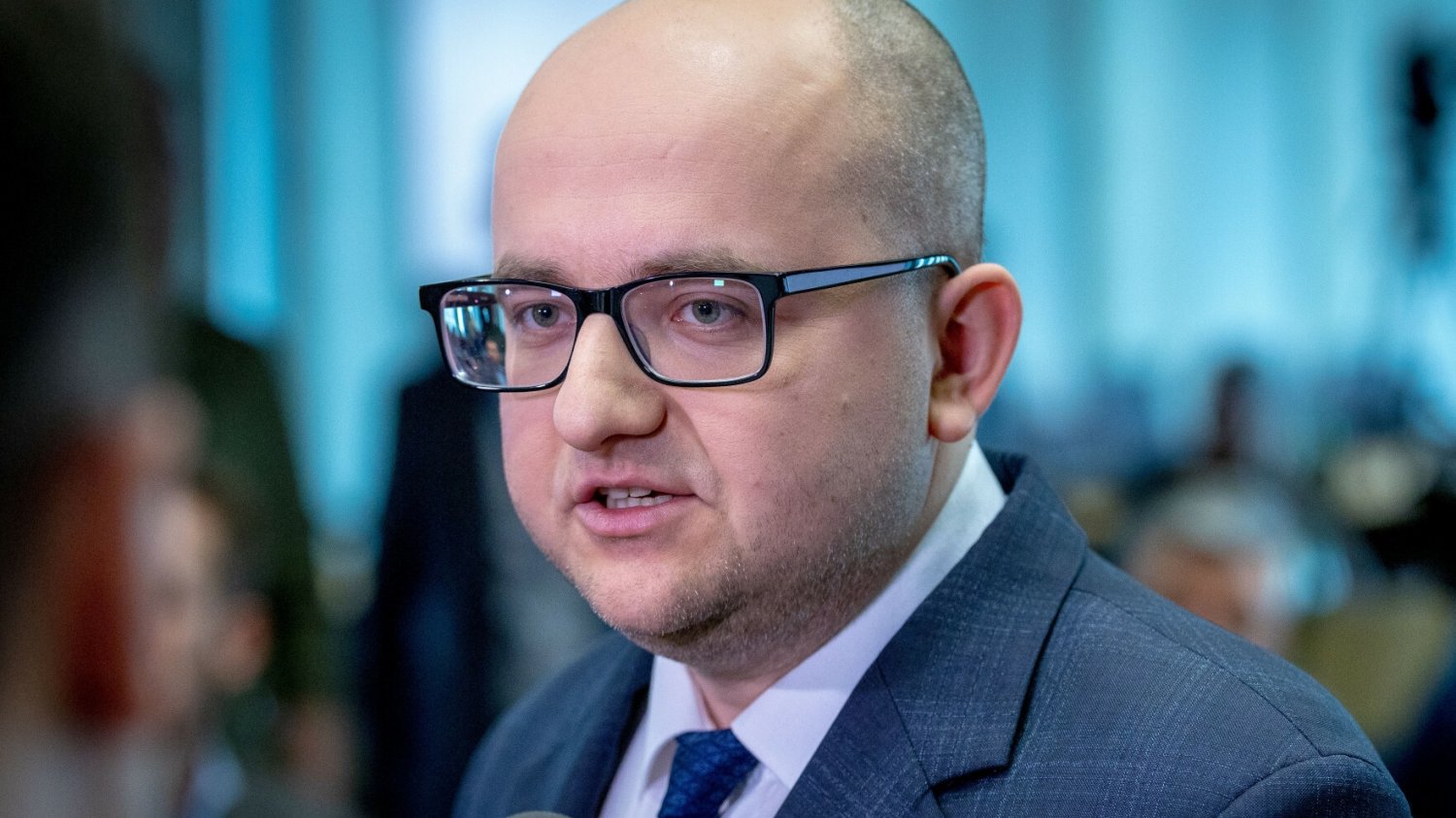 Poseł PiS usłyszał zarzuty. Śledczy chcą też aresztowania Mateckiego