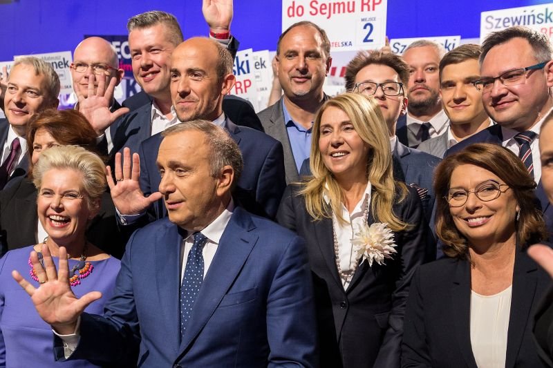 Małgorzata Kidawa-Błońska zdobyła w wyborach ponad 408 tys. głosów. Grzegorz Schetyna miał o wiele gorszy wynik.