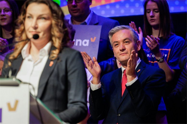 Monika Pawłowska przemawia na konwencji Wiosny w Lublinie.