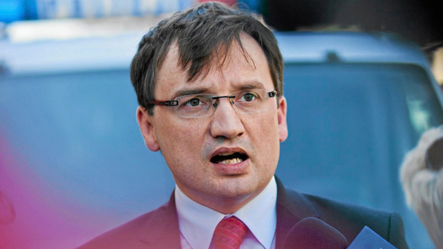 Zbigniew Ziobro uważa, że polski Kościół skutecznie przeciwdziała przemocy wobec kobiet