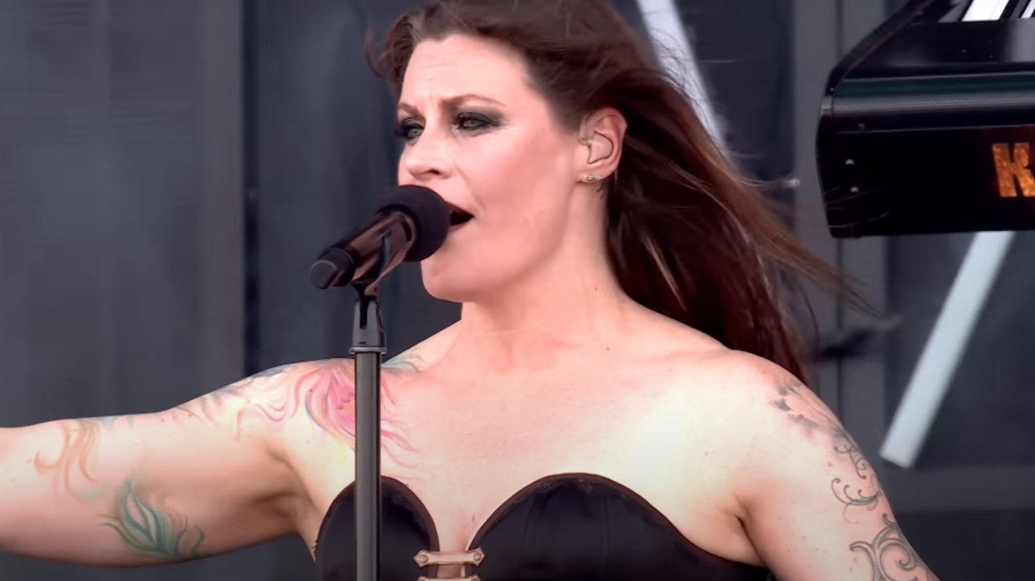 Floor Jansen nightwish rak piersi stan zdrowia