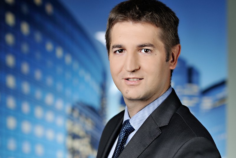 Łukasz Kosuniak, ekspert Marketingu B2B.