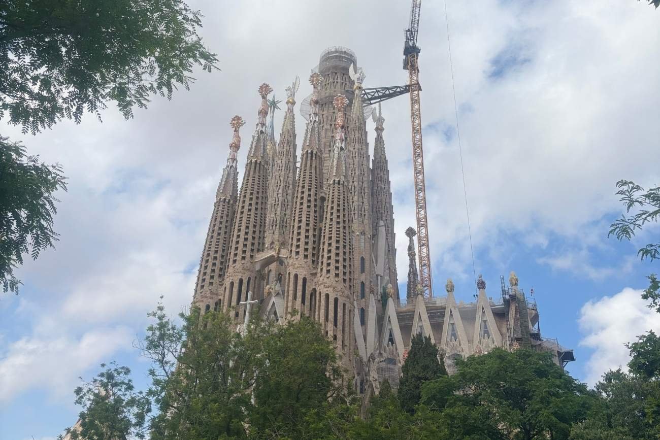 Budowa Sagrady Familii w Barcelonie dobiega końca. Zaproszono Leona XIV.