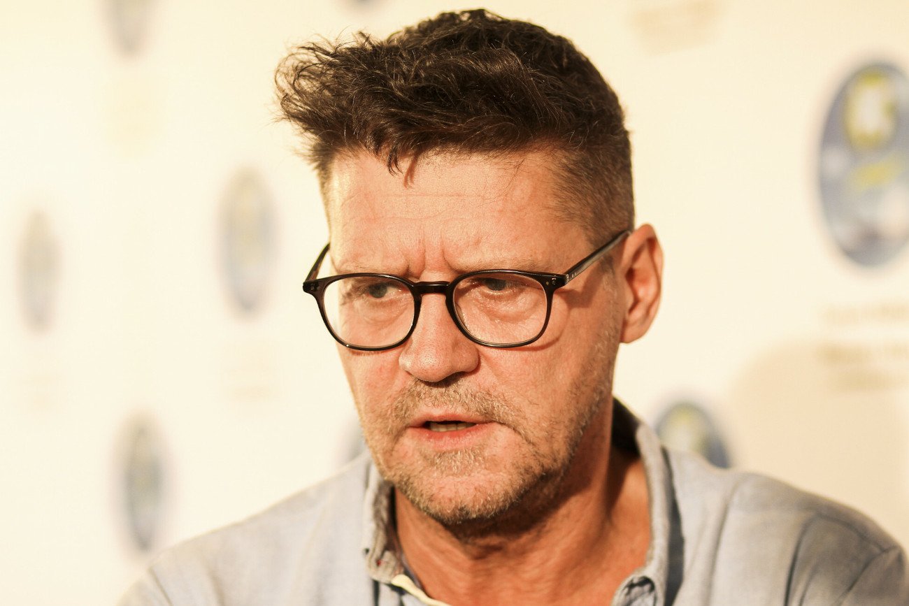 Rektor Akademii Teatralnej Wojciech Malajkat zamyka uczelnie przez podwyżki cen za prąd i ogrzewanie.