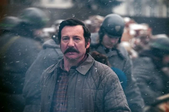 Kadr z filmu "Wałęsa. Człowiek z nadziei"