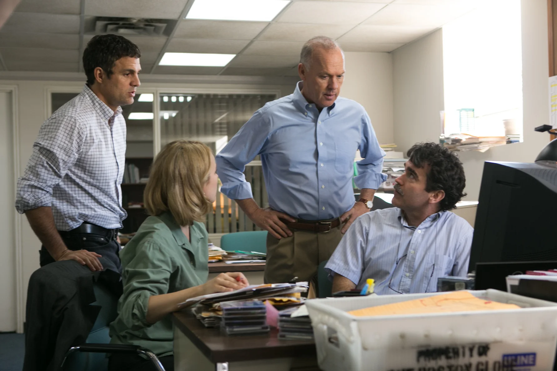 Mark Ruffalo, Rachel McAdams, Michael Keaton i Brian d'Arcy James w filmie "Spotlight".