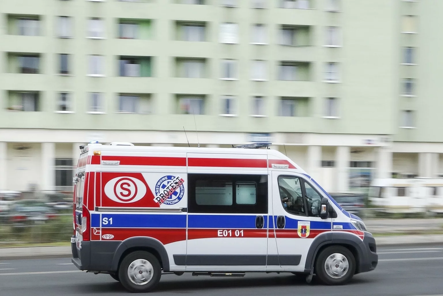 Karetka pogotowia, zdjęcie ilustracyjne