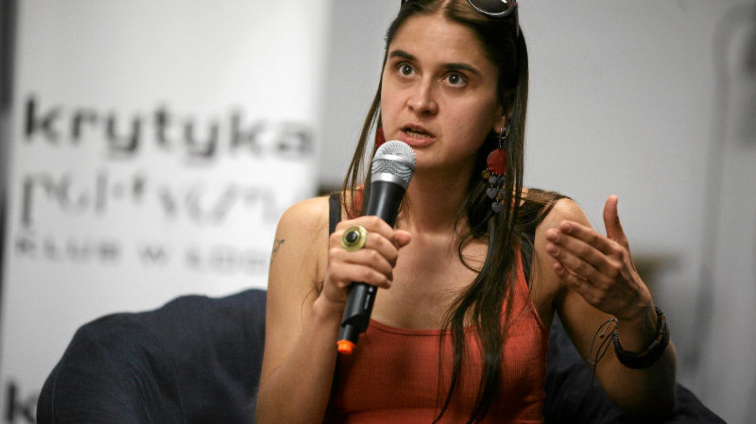 Agnieszka Wiśniewska dziwi się oburzeniu na Sławomira Sierakowskiego, który napisał o "niewidzialnej" pracy swojej byłej partnerki w środowisku "Krytyki Politycznej"