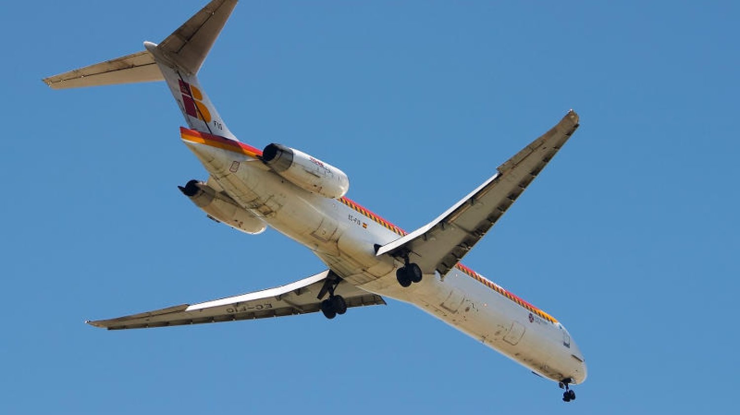Francja wysyła wojsko do zabezpieczenia wraku Air Algerie w Mali