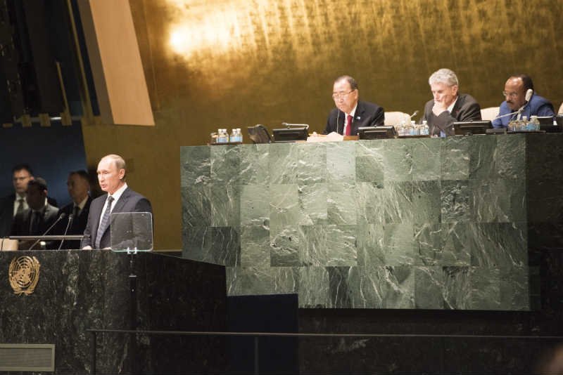 Rosja angażuje się w konflikt w Syrii. To ważne także dla nas.