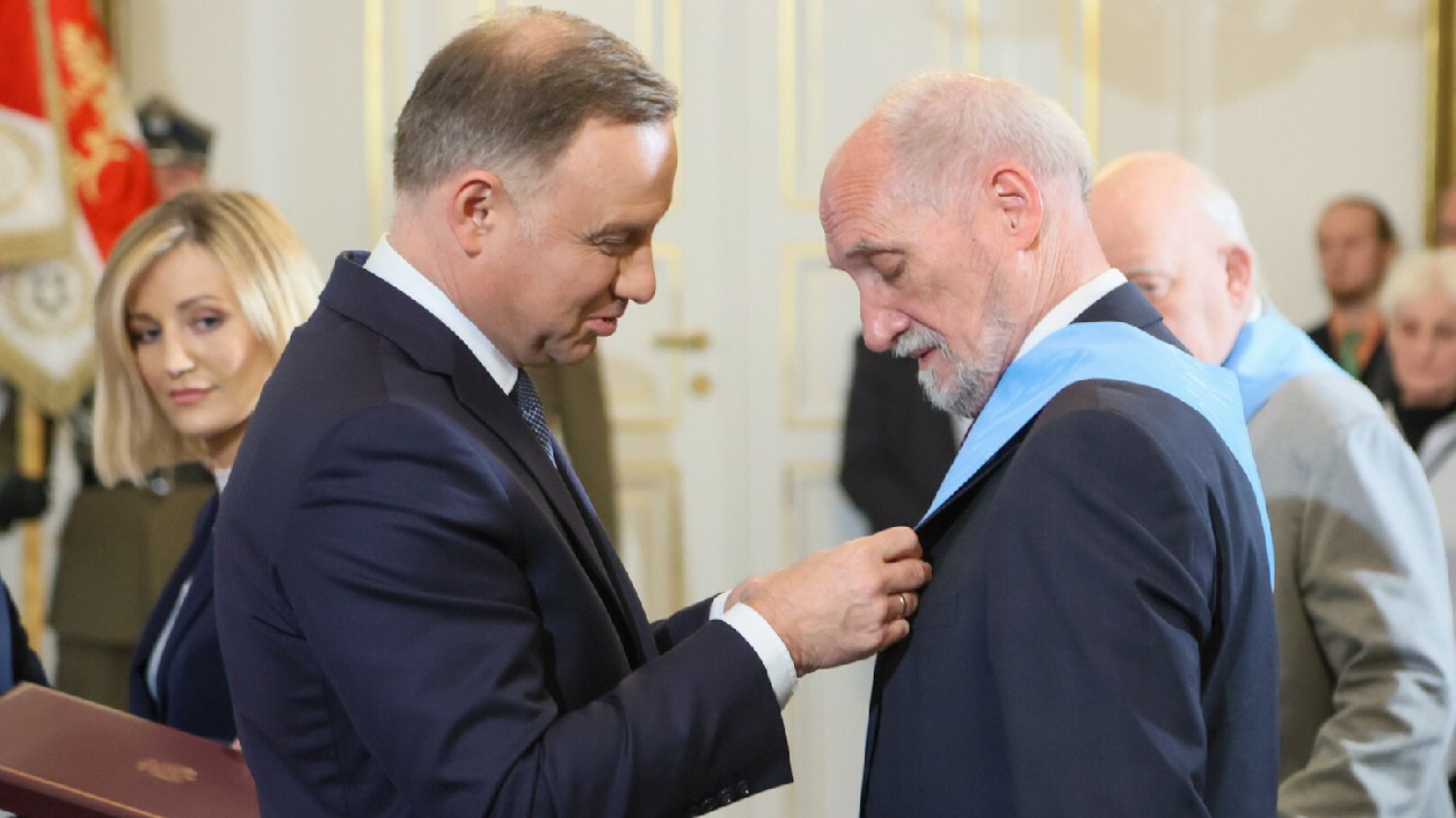Antoni Macierewicz otrzymał od Andrzeja Dudy Order Orła Białego