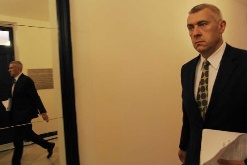 Roman Giertych deklaruje, że wycofanie się Radosława Sikorskiego ze startu jeszcze bardziej mobilizuje go do wygrania wyborów do Senatu.