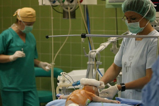 Kolejny etap wprowadzania oszczędności? NFZ nie podpisał kontraktu z jedną z najlepszych klinik kardiochirurgicznych w kraju.