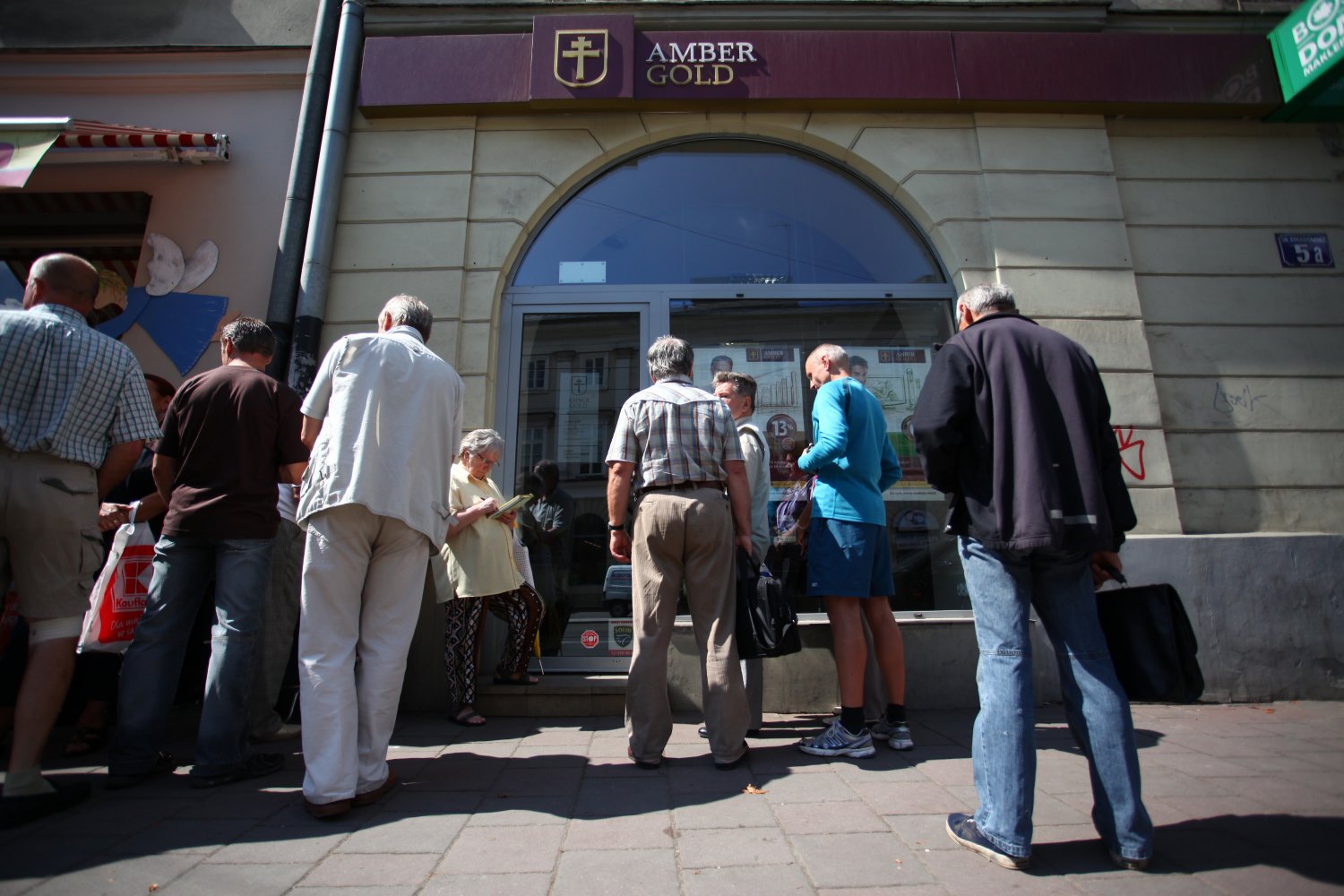 Nagły zwrot w aferze Amber Gold. Sąd podjął nową decyzję po pozwie 200 osób