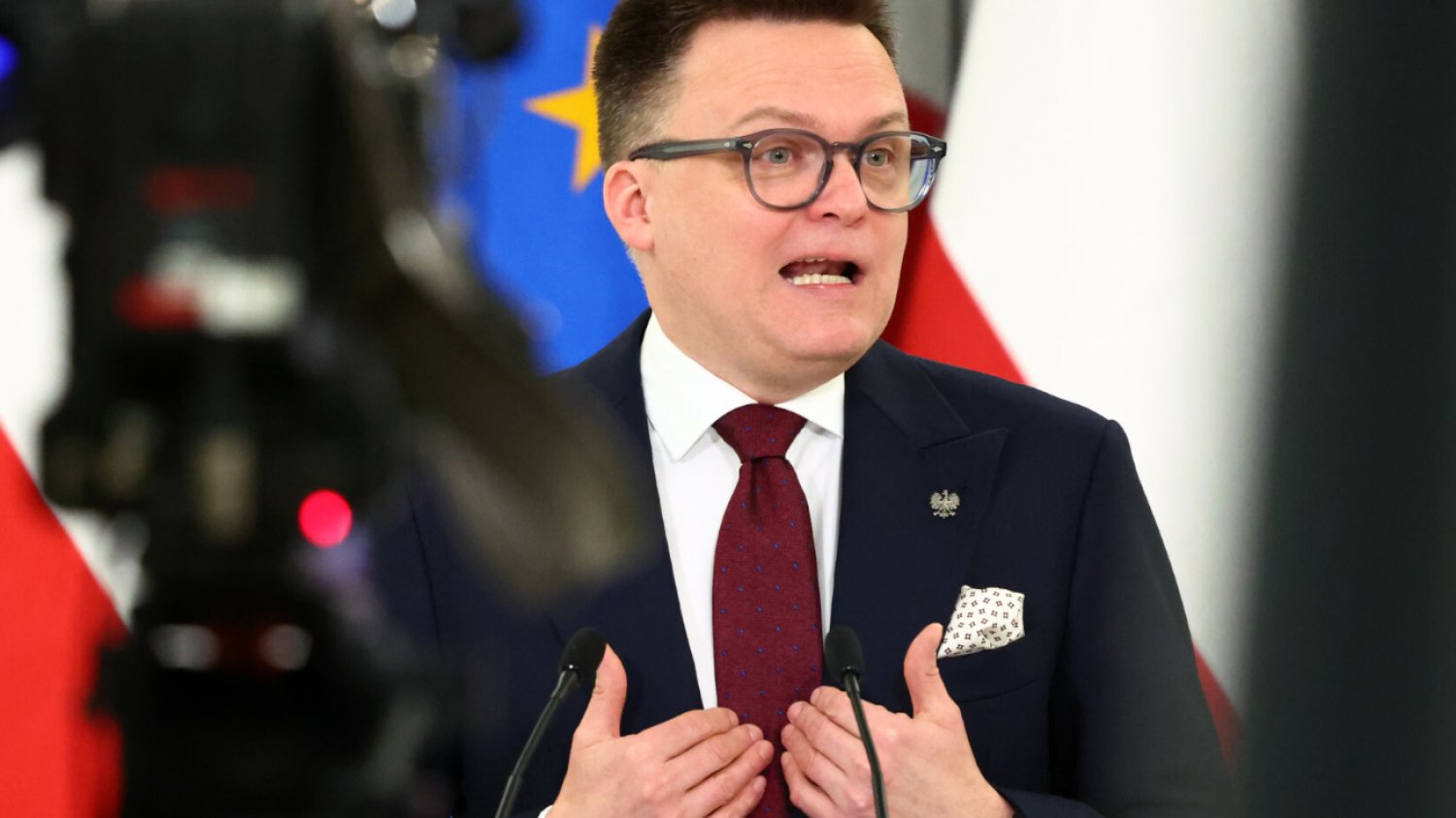 Fatalne notowania Trzeciej Drogi w najnowszym sondażu. Wyprzedziła ją nawet... Konfederacja.