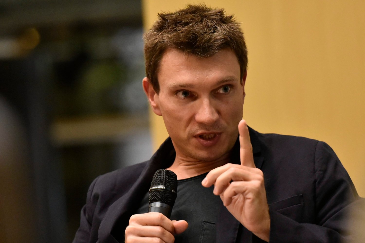 Grzegorz Sroczyński apeluje o merytoryczną krytykę rządu Prawa i Sprawiedliwości.