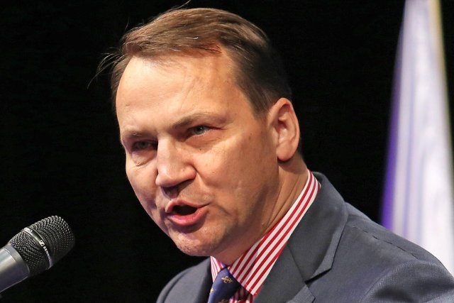 Radosław Sikorski stwierdził, że rosyjska propaganda robi się coraz dziwaczniejsza