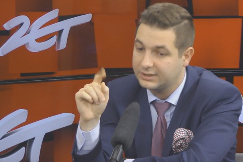 Jako katolik minister Jaki patrzy inaczej na problem aborcji, a jako polityk - inaczej. Uspokaja, że aborcja w przypadku ciąży z gwałtu nie będzie zakazana