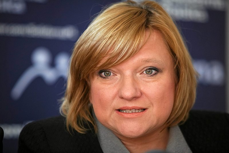 Beata Kempa przekonuje, iż polska jest "bardzo bogatym" krajem, którego stać na dużo lepszą pomoc dla niepełnosprawnych.