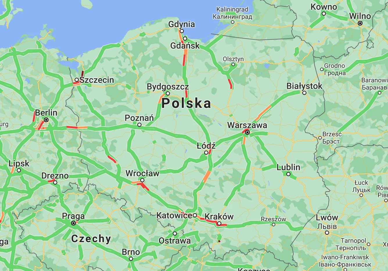 Korki na głównych trasach w Polsce. Zrzut ekranu z 6 czerwca godziny 14:00.
