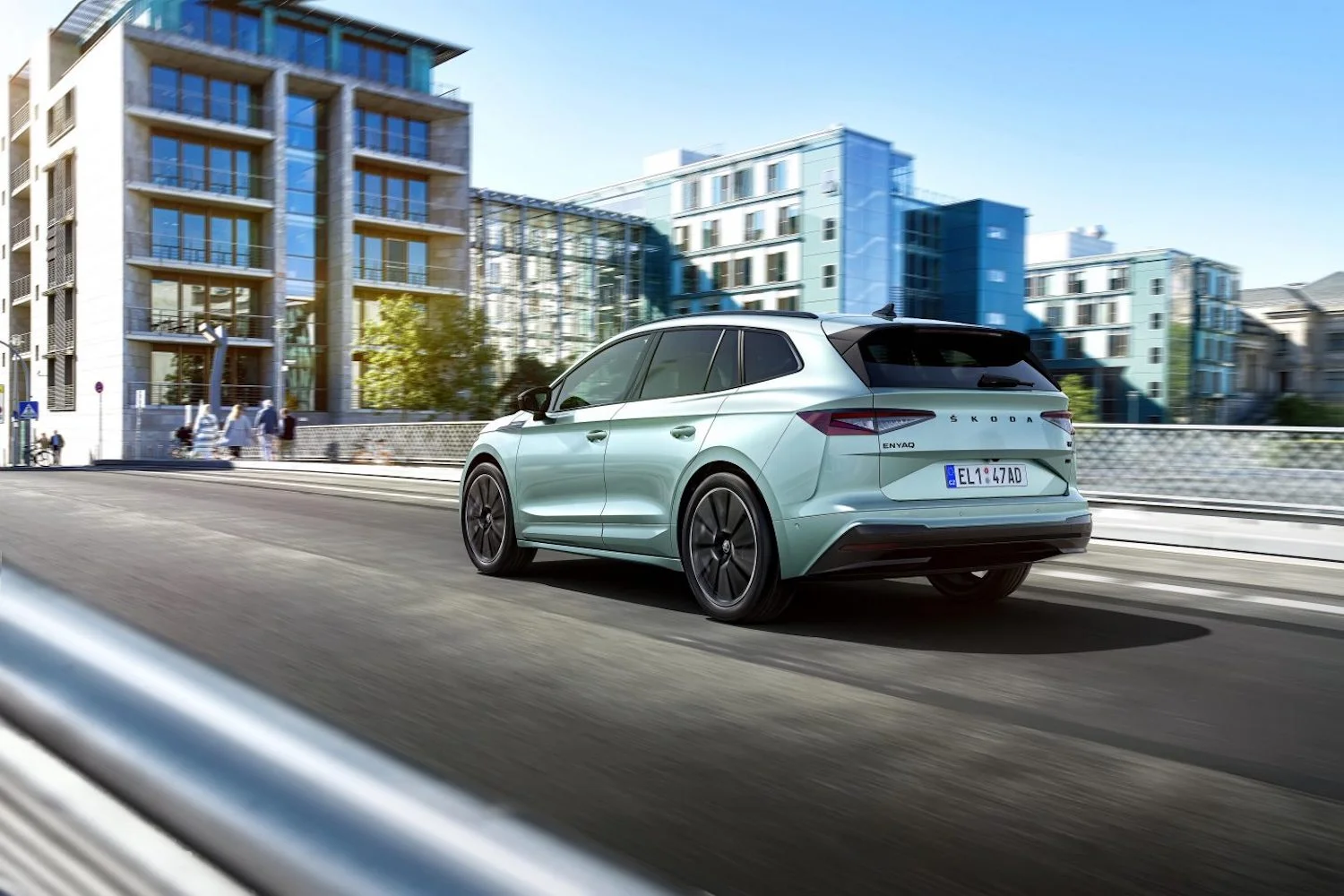 Škoda stawia kolejny duży krok w kierunku elektromobilności i wprowadza na rynek swojego pierwszego elektrycznego SUV-a.