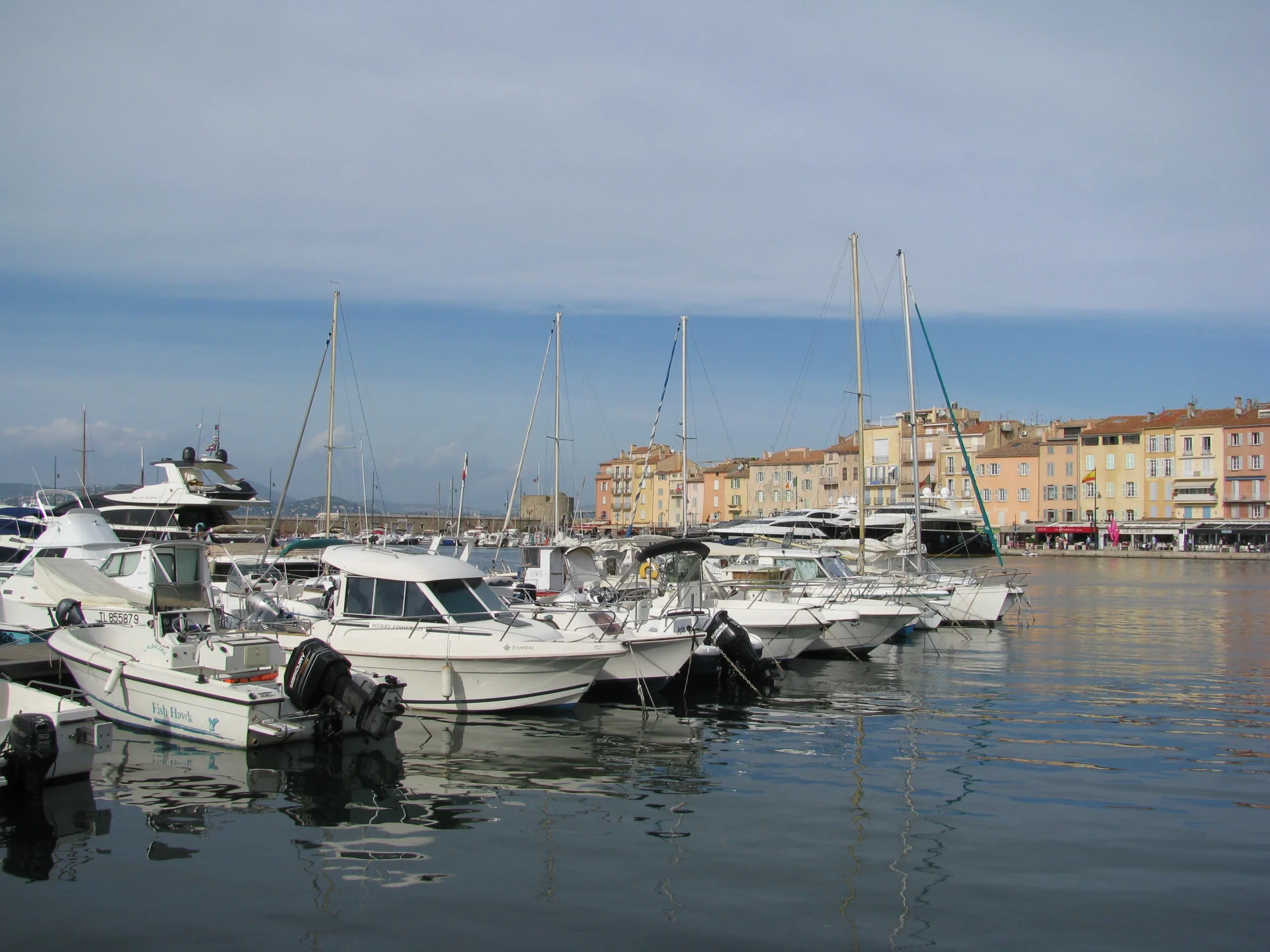 Saint-Tropez - okolice starego portu.