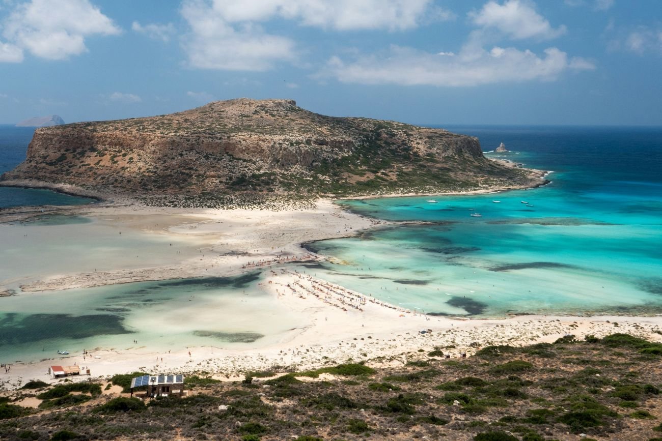 Jedna z najładniejszych plaż w Grecji to Balos na Krecie Plaża Balos na Krecie z pewnością jest jedną z najładniejszych w Grecji
