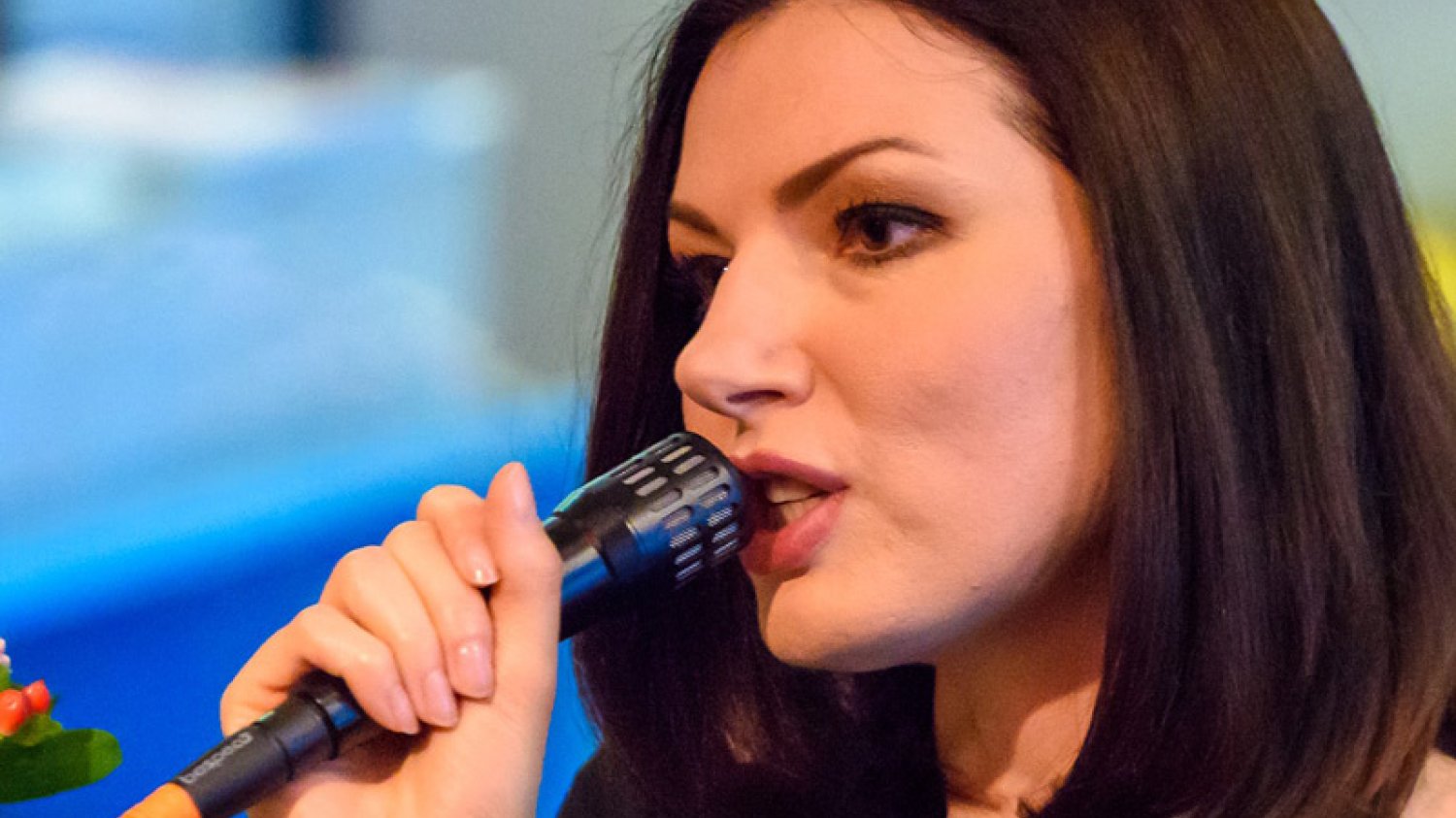 Eliza Michalik stała się ofiarą nagonki sympatyków PiS przez to, że przeprowadziła wywiad z Tomaszem Piątkiem, autorem książki o rzekomych powiązaniach Antoniego Macierewicza z Rosją.