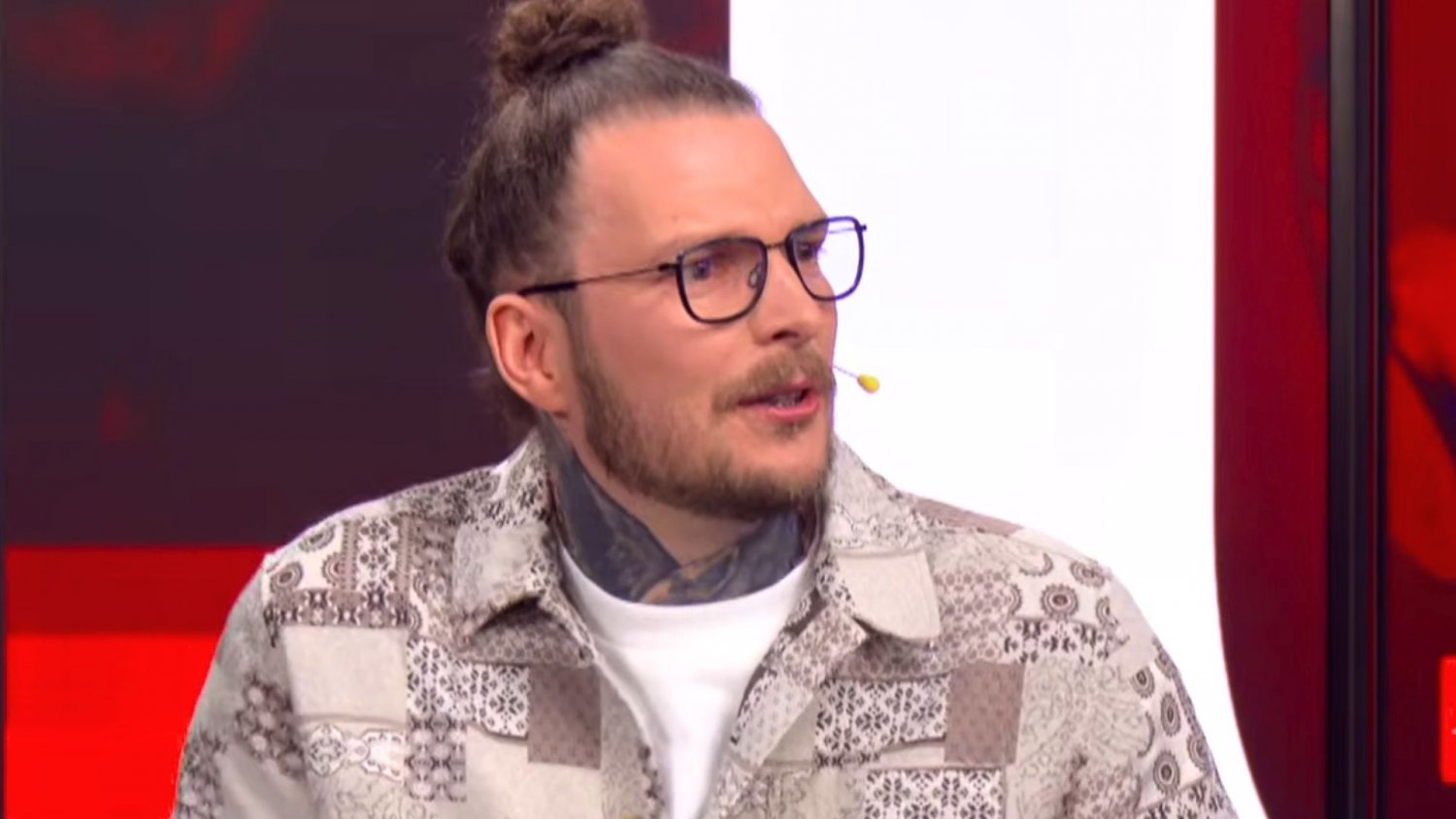 Żurnalista w końcu pokazał twarz. Ujawnił też swoje astronomiczne zarobki