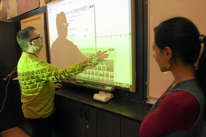 Nauczyciele będą musieli spędzać w szkołach więcej czasu? Tego chcą władze Krakowa