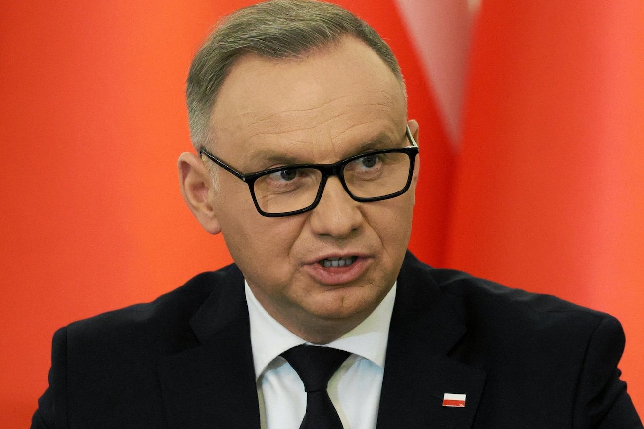 Andrzej Duda oburzony wystawą Nasi chłopcy. Prezydent dostał odpowiedź
