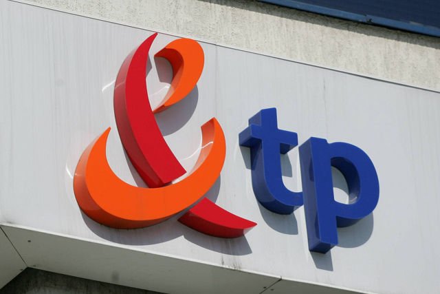 TP SA szuka oszczędności po słabym 2012 r.