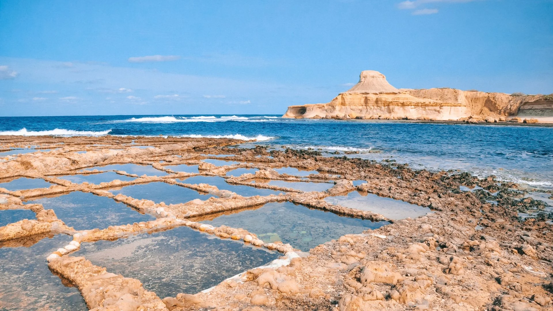 Baseny solne na Gozo Zbiór soli na Gozo