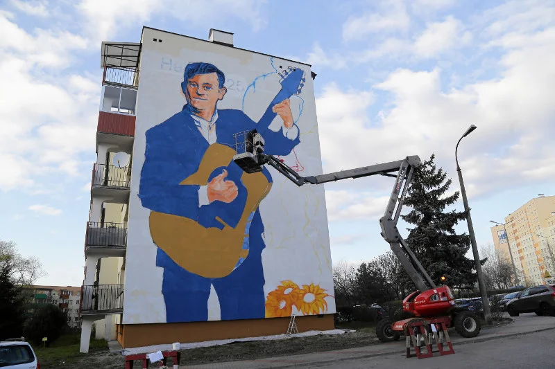 Mural został właśnie oficjalnie odsłonięty.