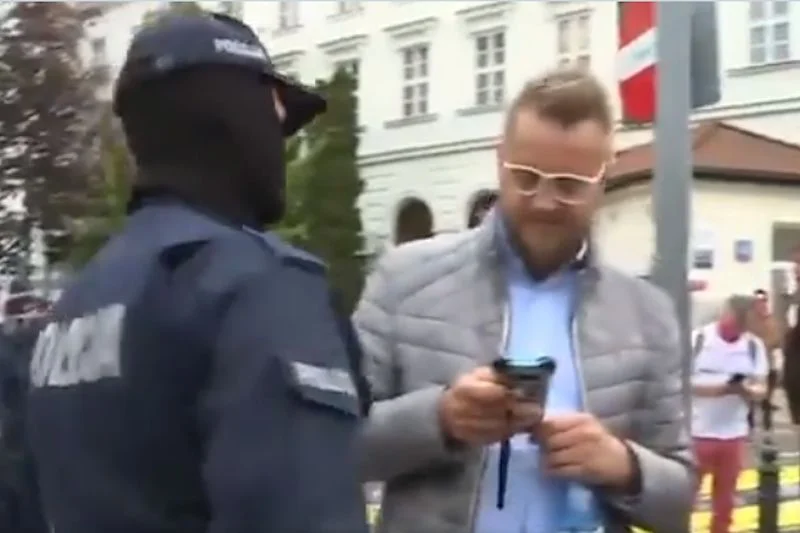 Kadr z zatrzymania Pawła Tanajno.